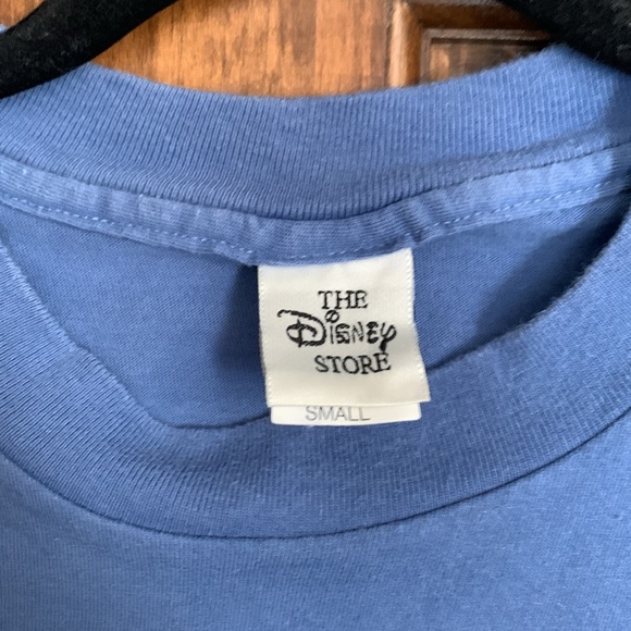 Disney Winnie Pooh and friends tshirt size small - Picture 2 of 4